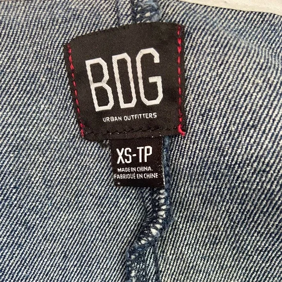 Urban Outfitters Wrap Skirt - Picture 4 of 5